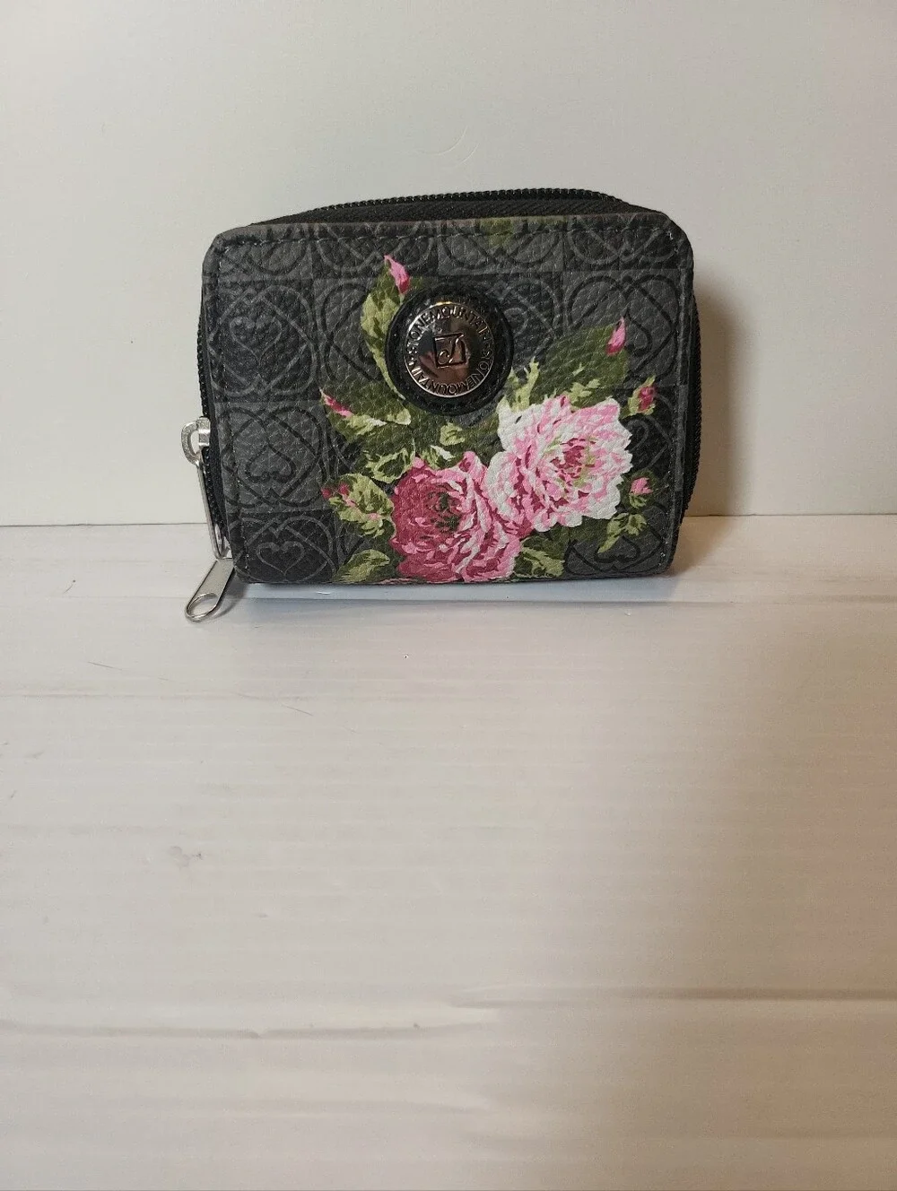 Stone Mountain Hearts Desire Bonded Black Leather  Wallet Card Holder